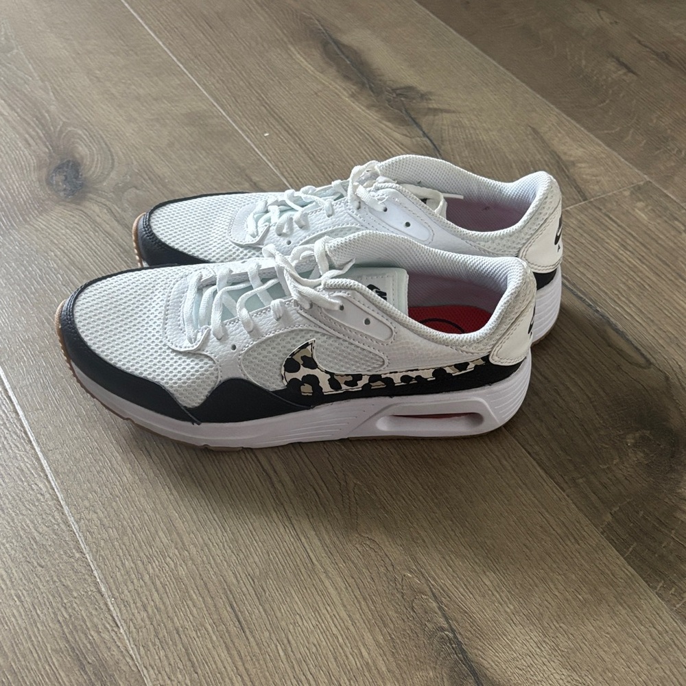 Nike White and Black Sneakers with Leopard Print